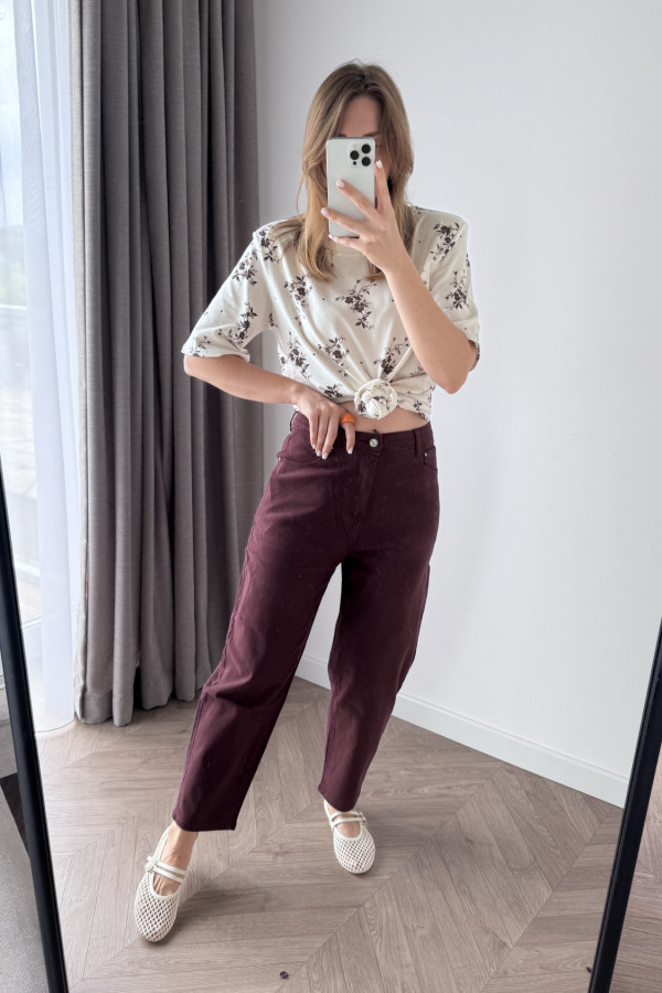 SPODNIE Z CIENKIEGO DŻINSU MOM FIT WINO 3